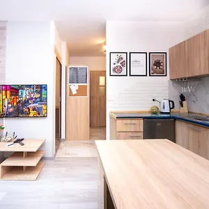 Maya's Flats & 17 - Nadmotlawie , Gdańsk Polska