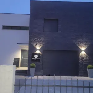 Cube , Kaštela Chorwacja